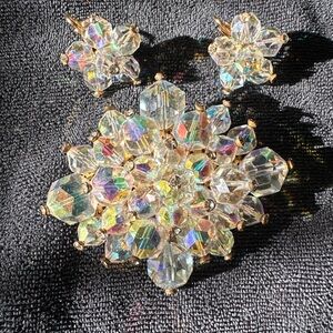 Elegant Gold and Crystal Floral Brooch Set
